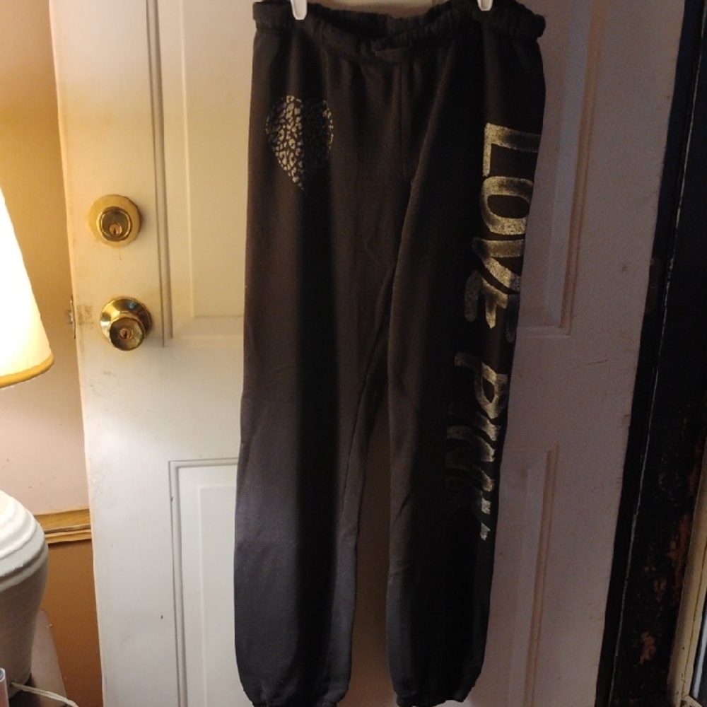 Victoria's Secret PINK Label Black Fabric Tag Joggers